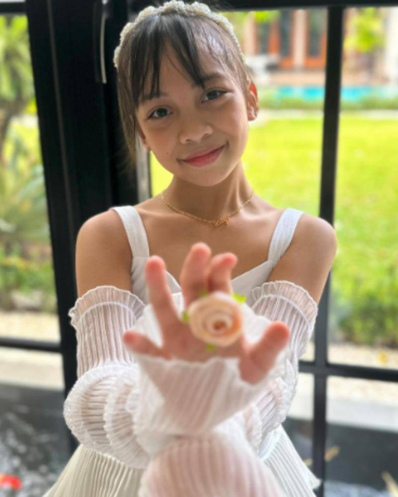 Instagram.com/illiyyunaa